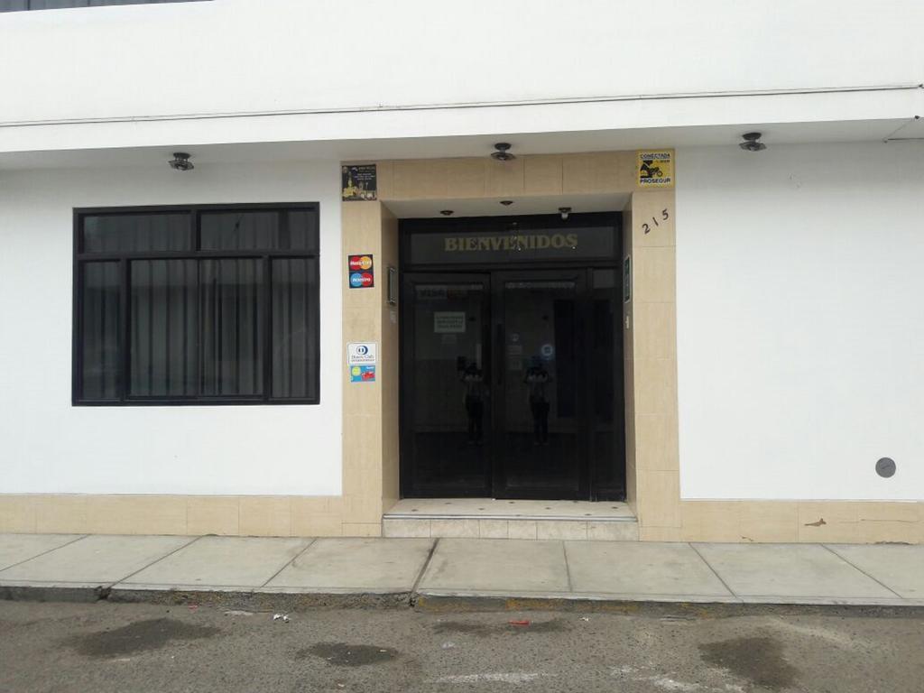 Hotel Torre Norte Trujillo Exterior foto